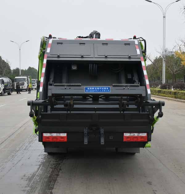 縱昂牌CLT5075ZYSEQ6壓縮式垃圾車公告圖片