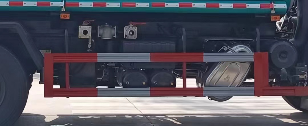 潤知星牌SCS5255GPSDFH6綠化噴灑車公告圖片