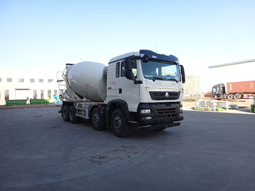 青專牌QDZ5310GJBZHTX30F1混凝土攪拌運(yùn)輸車公告圖片