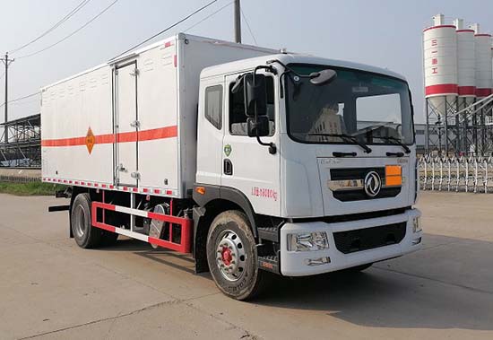 順風(fēng)智造牌SFZ5185XQYE6爆破器材運(yùn)輸車公告圖片