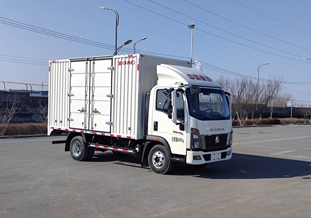 豪沃牌ZZ5047XXYG3214F144廂式運輸車公告圖片