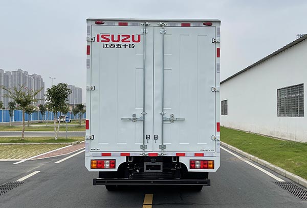江西五十鈴牌JXW5040XXYCDJG2廂式運(yùn)輸車公告圖片