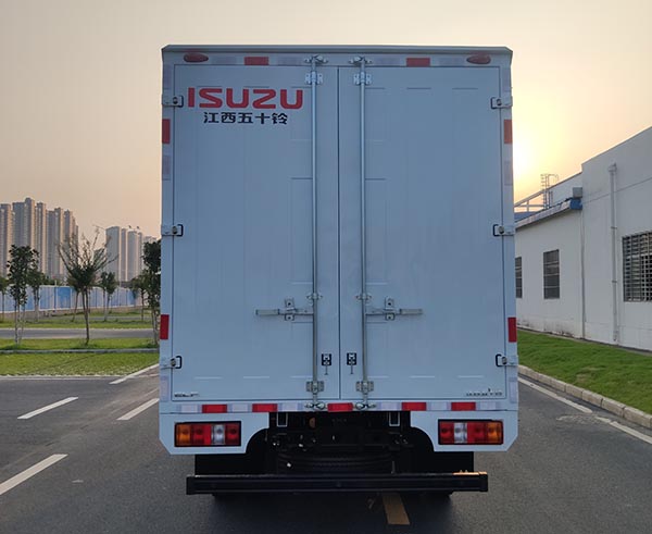 江西五十鈴牌JXW5040XXYCSJC2廂式運(yùn)輸車公告圖片