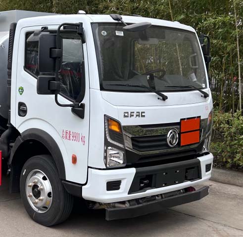 楚飛牌CLQ5100GJY6E加油車公告圖片