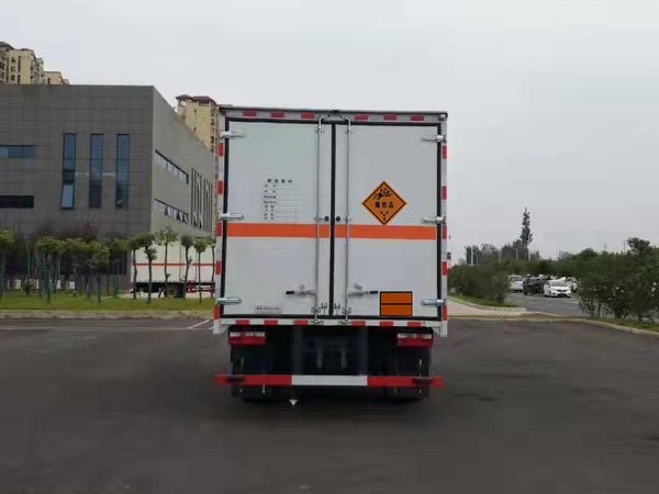 楚勝牌CSC5095XQY6爆破器材運輸車公告圖片