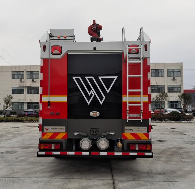 雷沃協(xié)力牌LWX5290GXFPM120泡沫消防車公告圖片