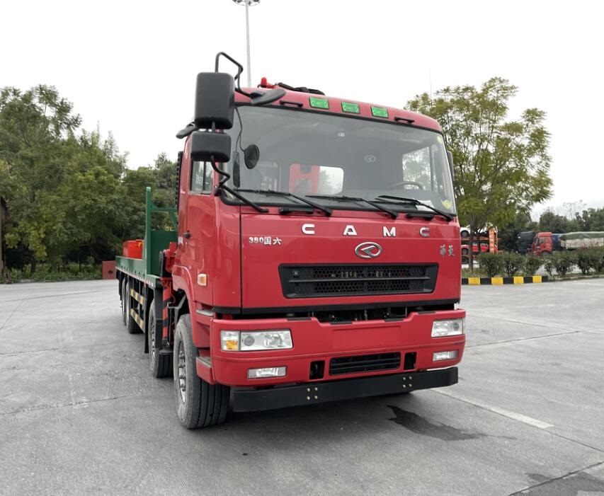 凌揚(yáng)牌LYP5440JQZ汽車起重機(jī)公告圖片