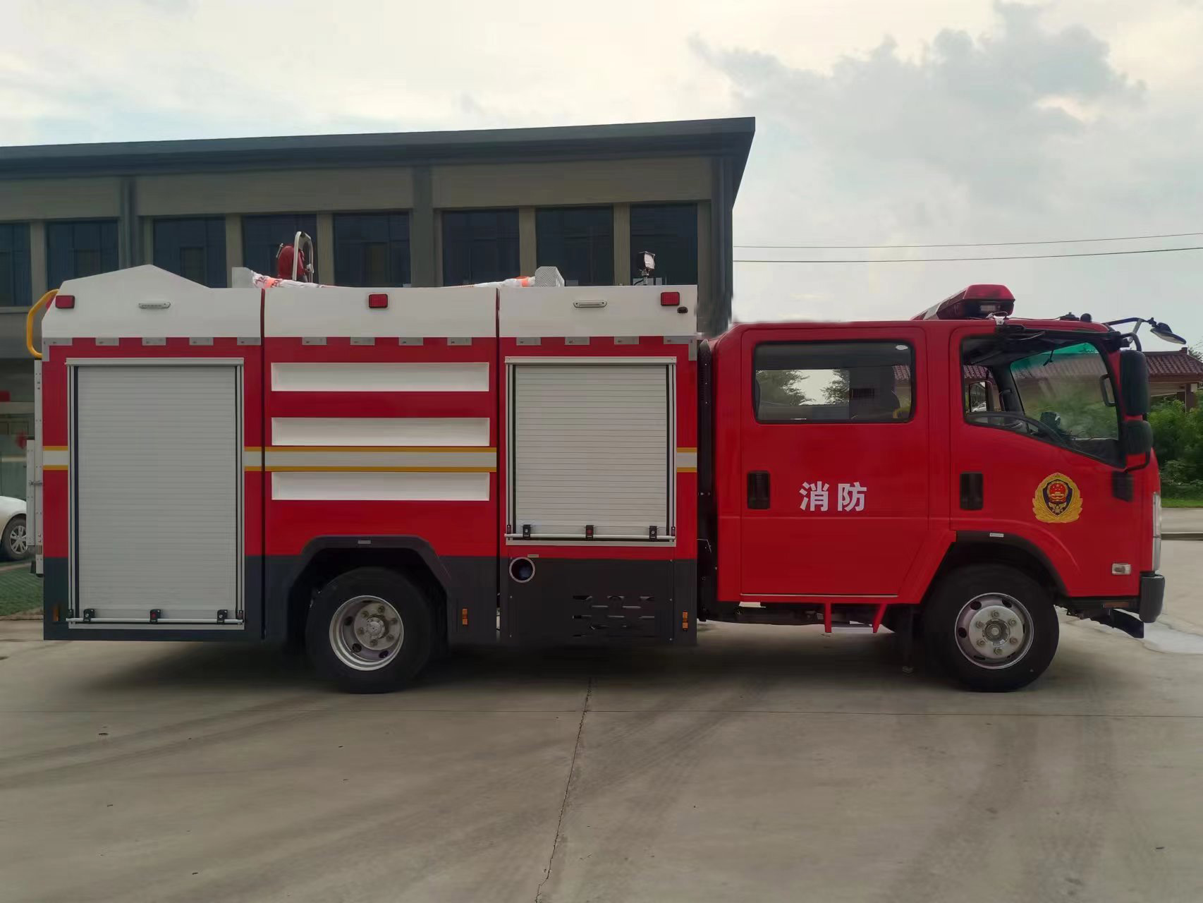禹都牌YL5100GXFSG35/W水罐消防車公告圖片