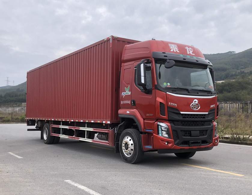 乘龍牌LZ5180XXYH5AM1廂式運(yùn)輸車公告圖片
