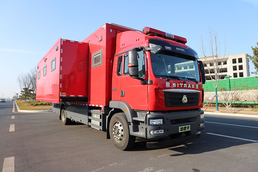 中卓時(shí)代牌ZXF5180TXFQC24/SYST6器材消防車公告圖片