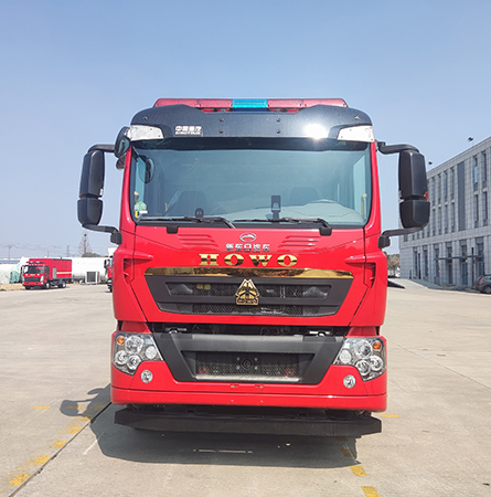 新東日牌YZR5200TXFQC160/T6器材消防車公告圖片