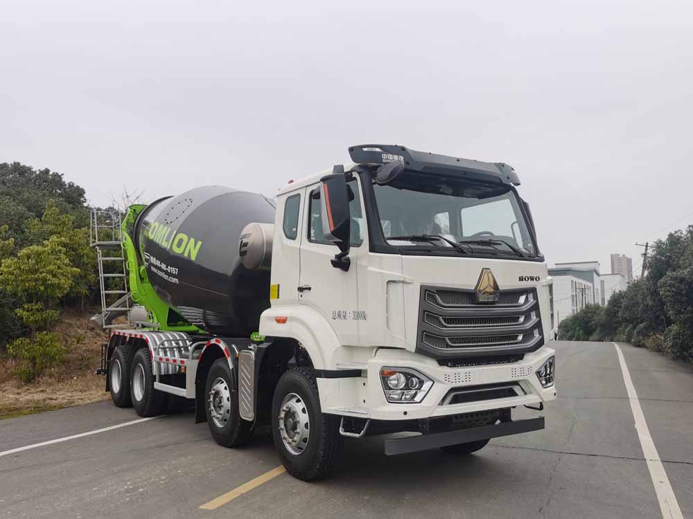 中聯(lián)牌ZLJ5311GJBHN7F混凝土攪拌運(yùn)輸車公告圖片