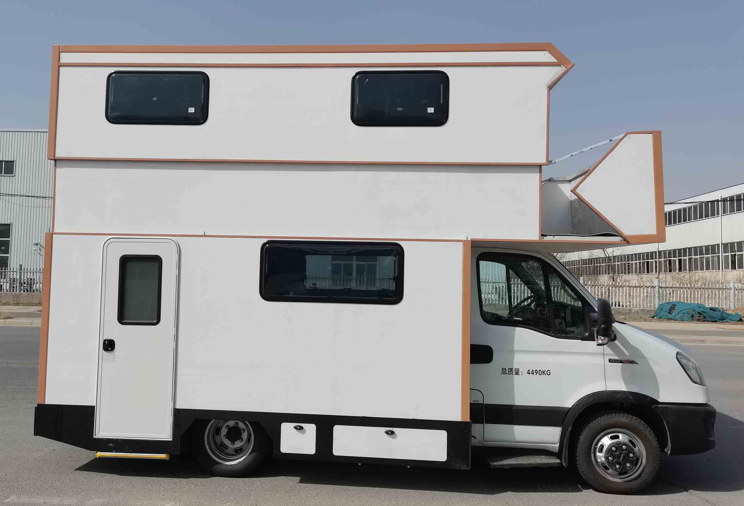 歌睿途牌GXC5045XLJ-S旅居車公告圖片