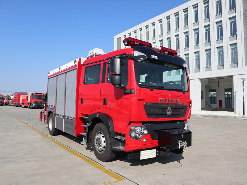 禹都牌YL5170TXFHJ100/H化學(xué)救援消防車公告圖片
