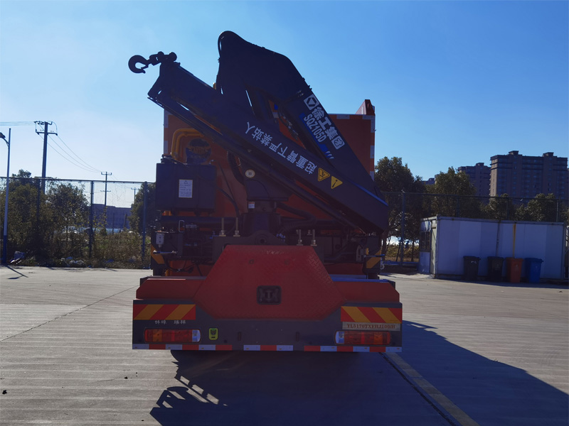 禹都牌YL5170TXFHJ100/H化學(xué)救援消防車公告圖片