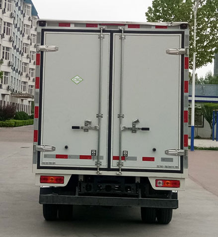 福田牌BJ5035XXY4JC7-30廂式運(yùn)輸車公告圖片