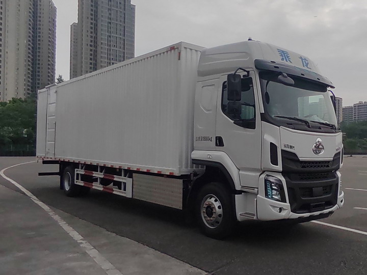 乘龍牌LZ5180XXYH5AZBEV101純電動(dòng)廂式運(yùn)輸車公告圖片