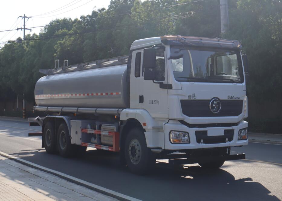 中汽力威牌HLW5250TGYSX6供液車公告圖片