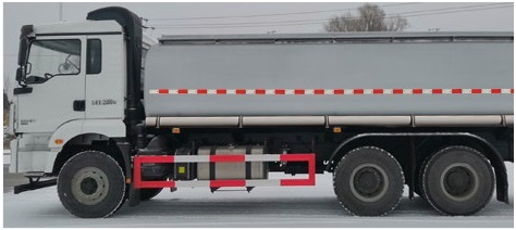 中汽力威牌HLW5250TGYSX6供液車公告圖片