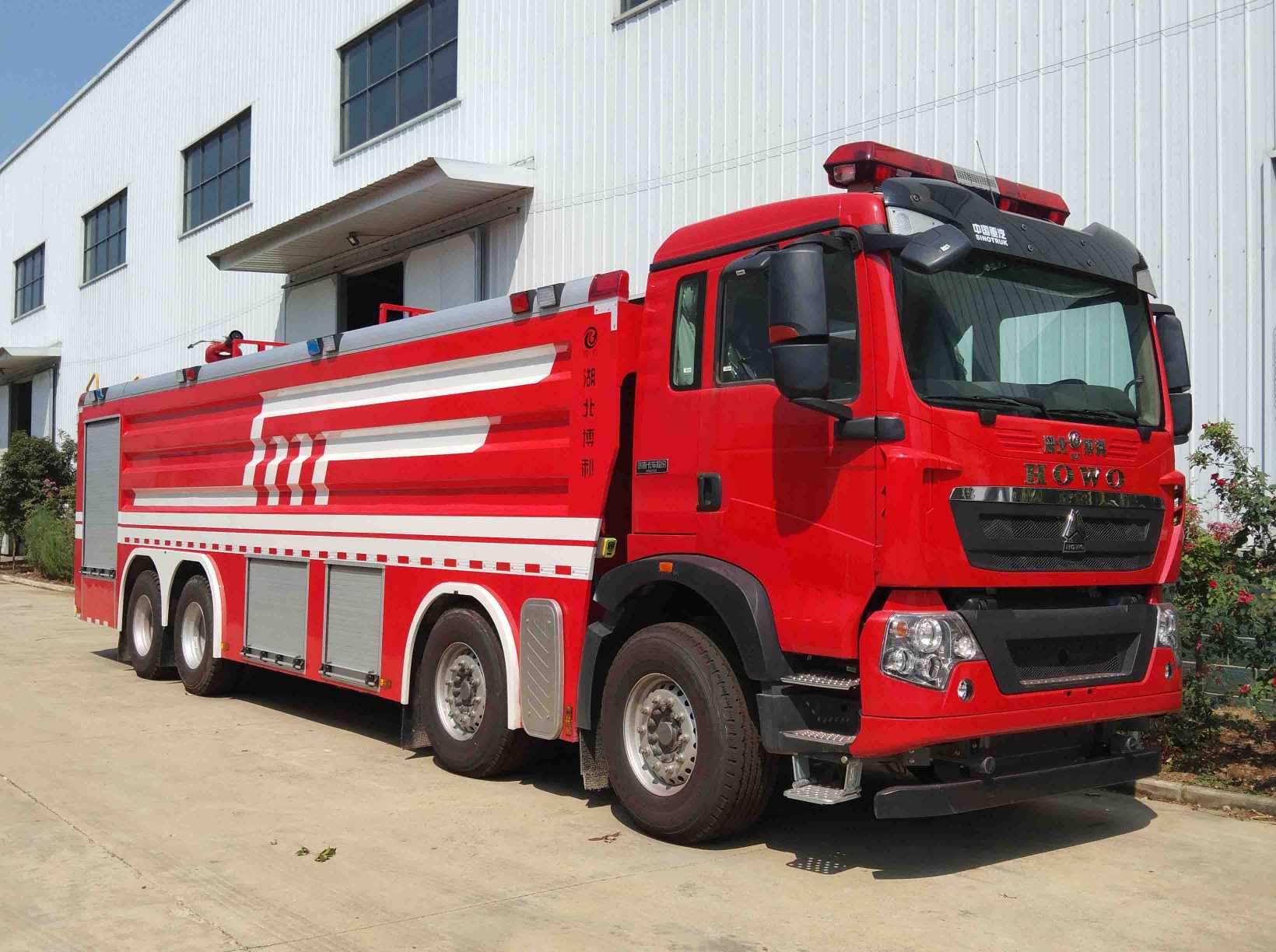 博利牌BLT5430GXFSG250/Z6水罐消防车公告图片