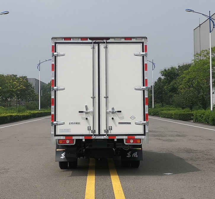 东风牌EQ5032XXY60N6AC厢式运输车公告图片