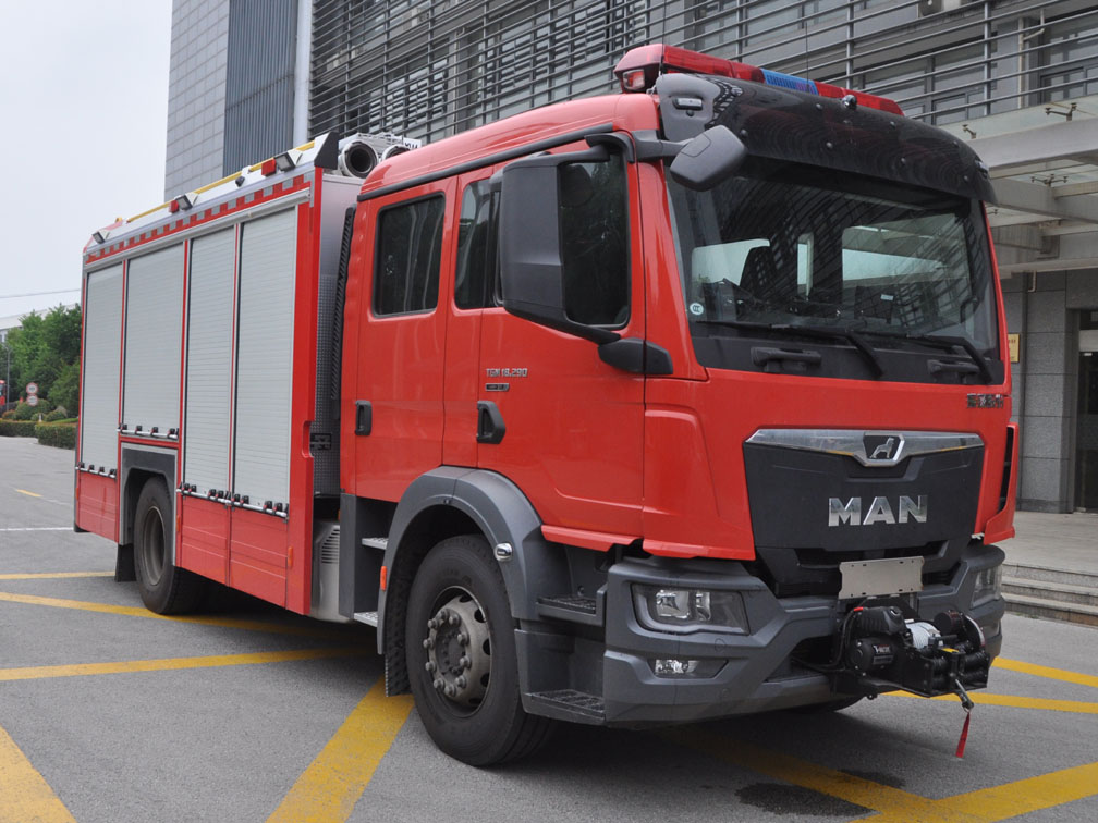 ZXT5160GXFAP40/B65型压缩空气泡沫消防车图片