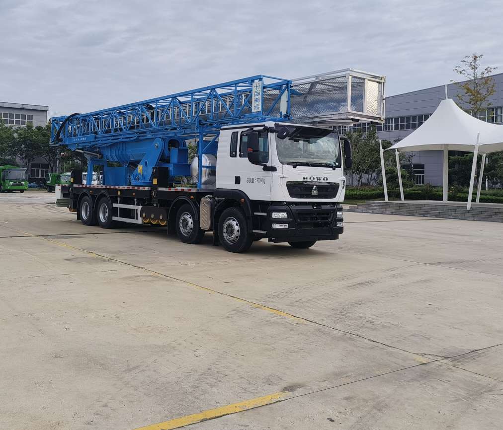 宇通牌ZYM5323JQJ40D624HZ桥梁检测车公告图片