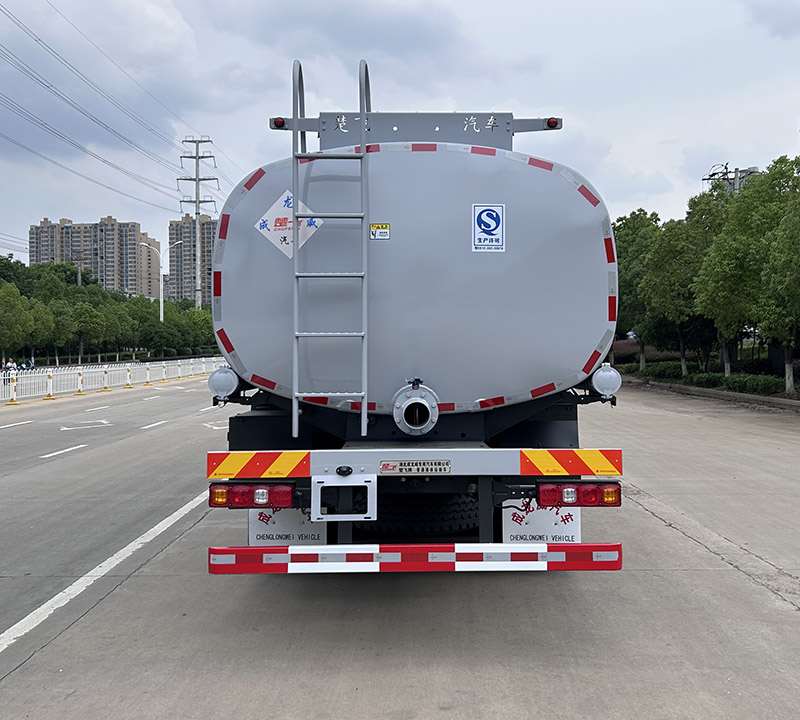 楚飛牌CLQ5251GPG6SX普通液體運(yùn)輸車公告圖片
