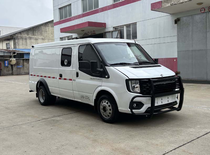 华东牌CSZ5042XYC-AMA6F运钞车公告图片