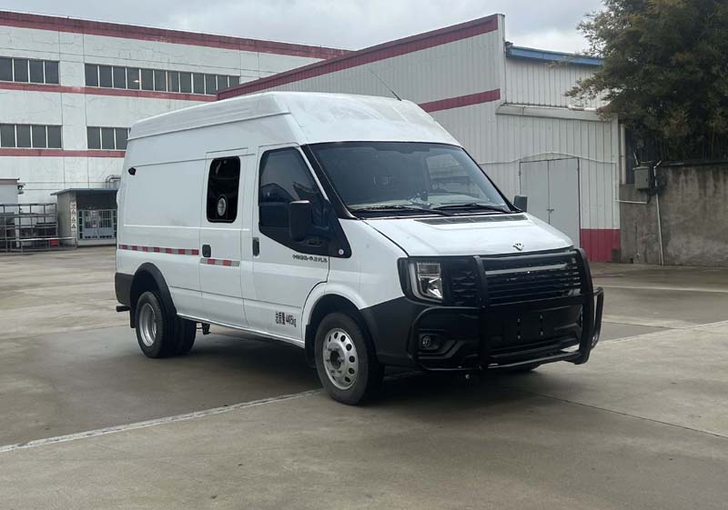 华东牌CSZ5042XYC-AMB6F运钞车公告图片