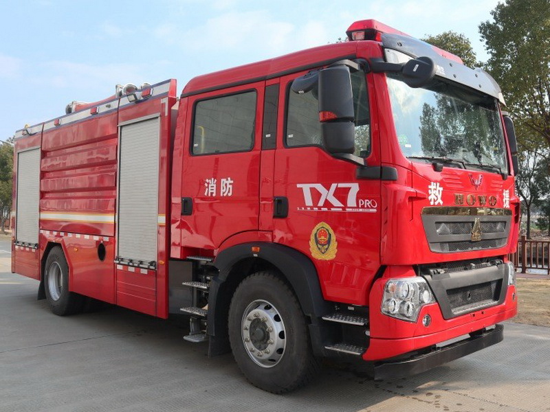 五菱牌GXA5190GXFSG80/H水罐消防车公告图片