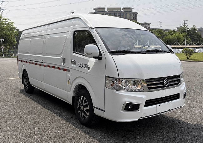 金旅牌XML5049XXYEVY0纯电动厢式货车