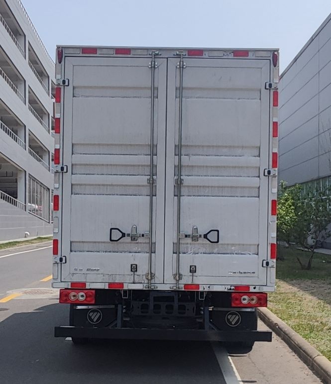 福田牌BJ5048XXYPHEVJDKT01插电式混合动力厢式货车公告图片