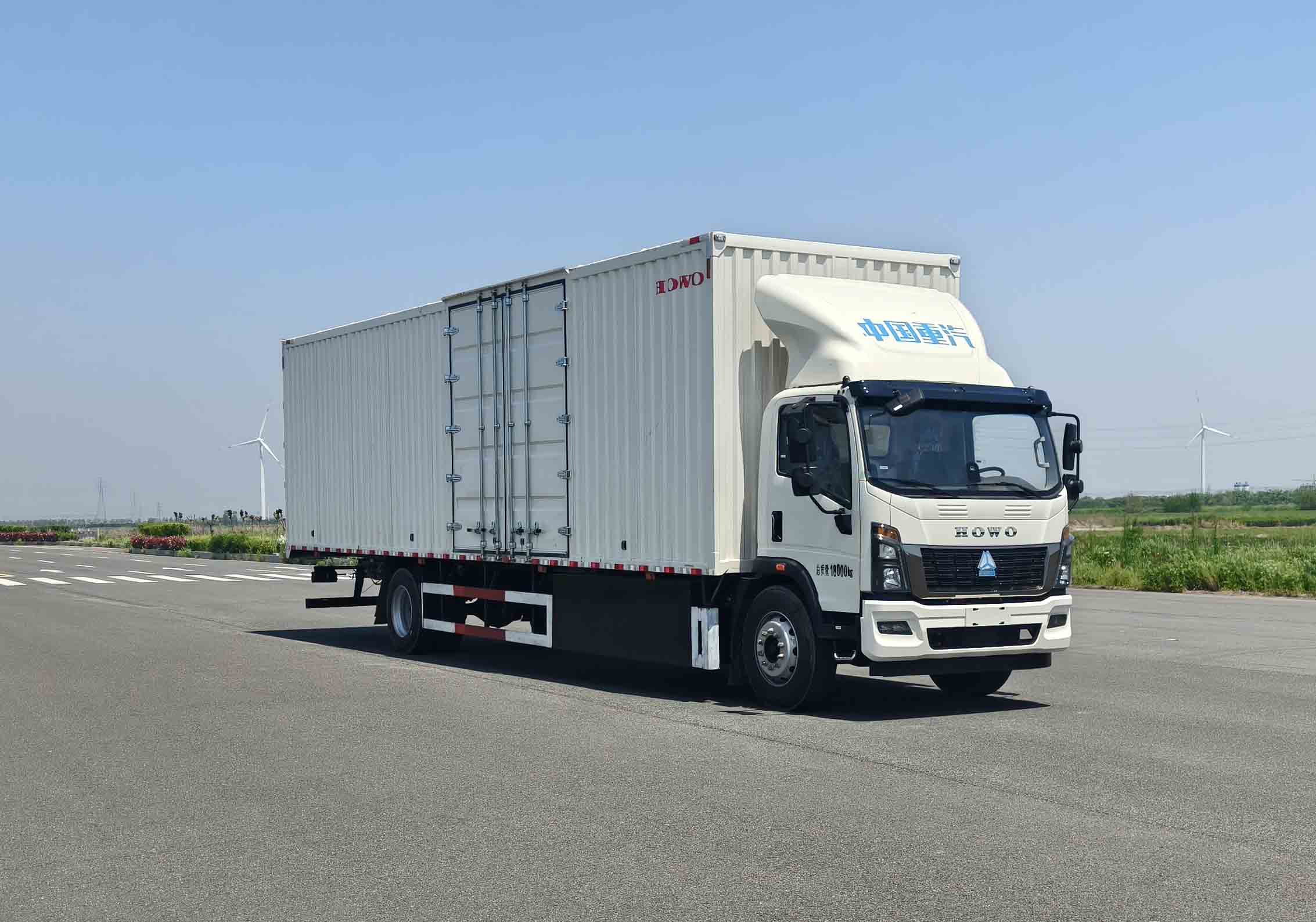 豪沃牌ZZ5187XXYK7115Z1BEVN1纯电动厢式货车