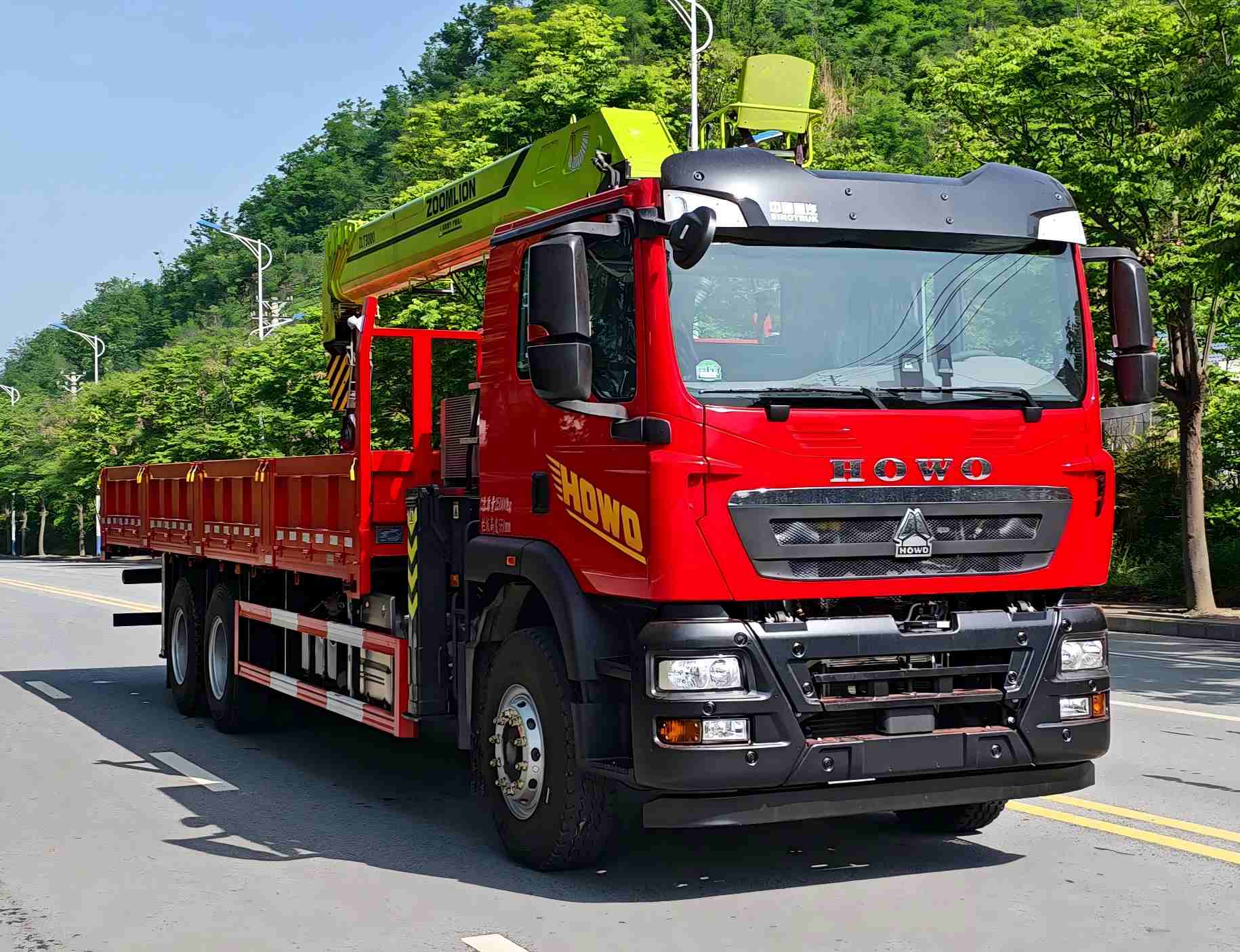 HHH5252JSQZZ6型随车起重运输车图片