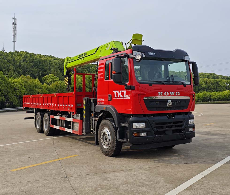 LHV5257JSQGF1型随车起重运输车图片