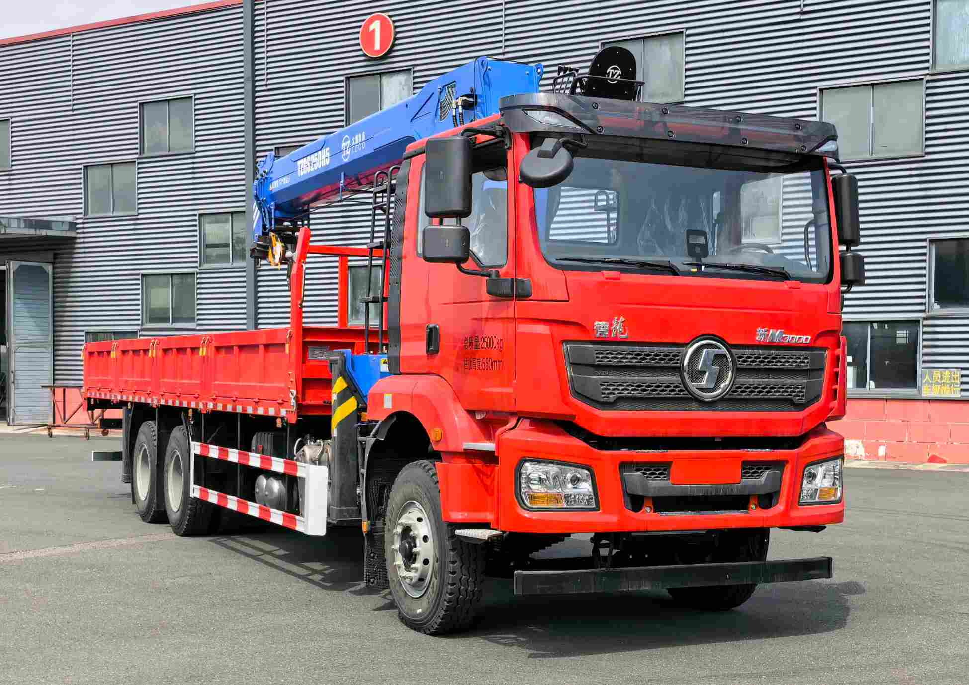 YNN5251JSQSX6型随车起重运输车图片