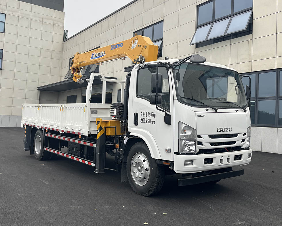 ABL5120JSQAY型随车起重运输车图片