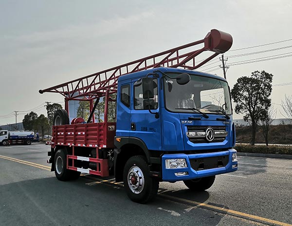 楚飞牌CLQ5101TZJ6钻机车公告图片