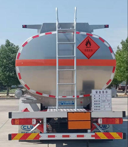 程力牌CL5181GYYLC6铝合金运油车公告图片