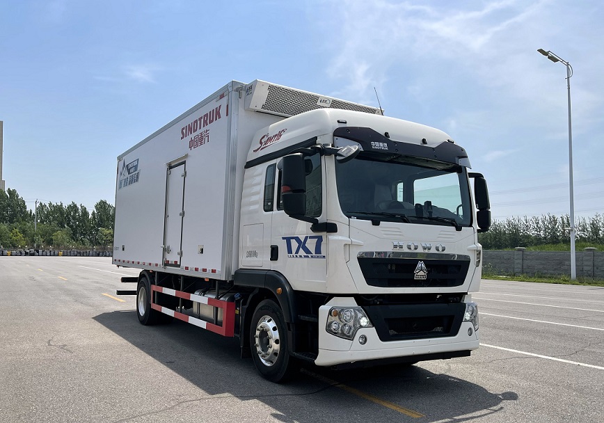 豪沃牌ZZ5187XLCK501GF1冷藏车