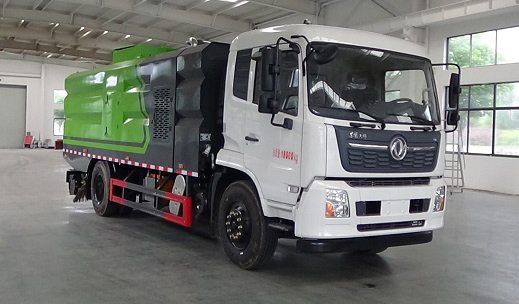 程力威牌CLW5180TXC6HL吸尘车公告图片