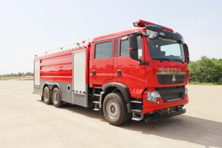 RT5340GXFPM180/H6型泡沫消防车图片