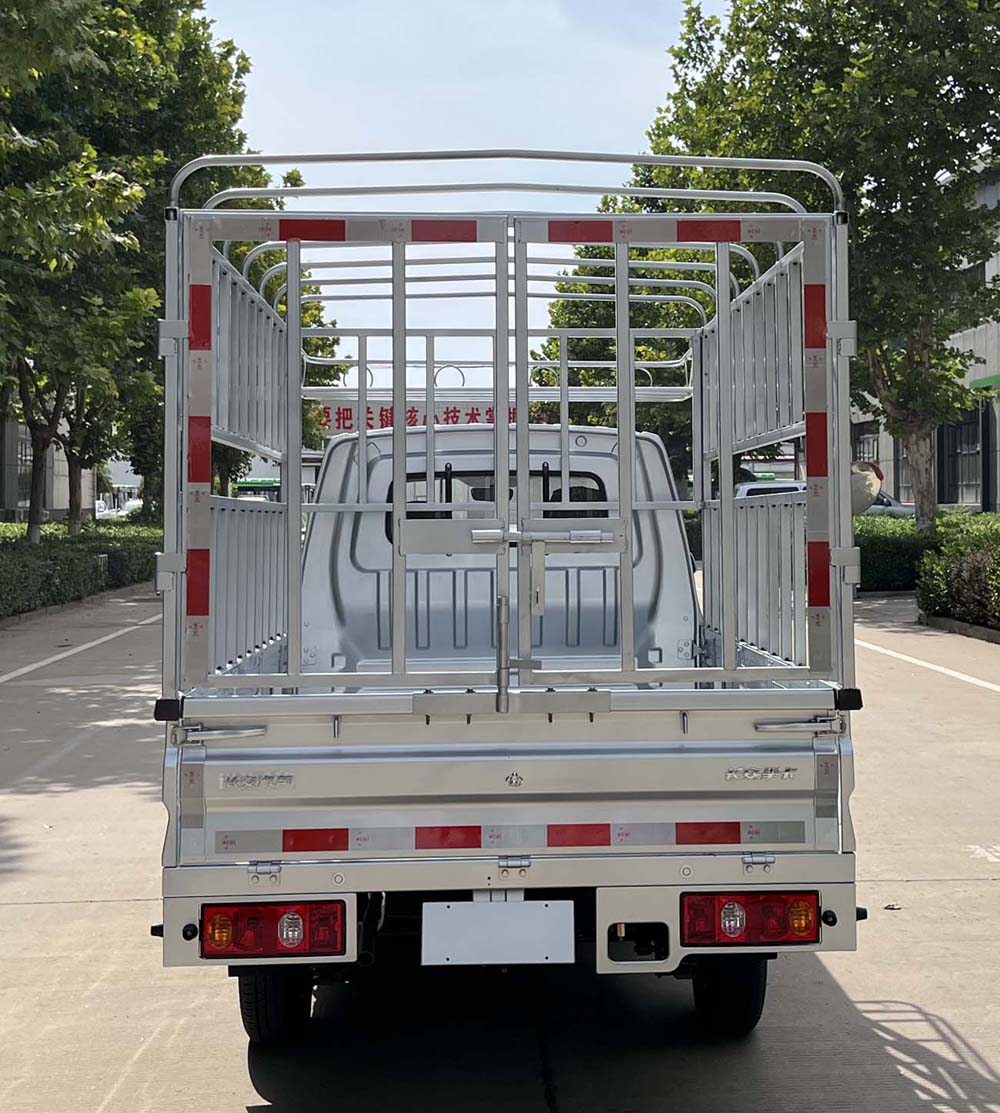 长安牌SC5022CCYSEAM6仓栅式运输车公告图片