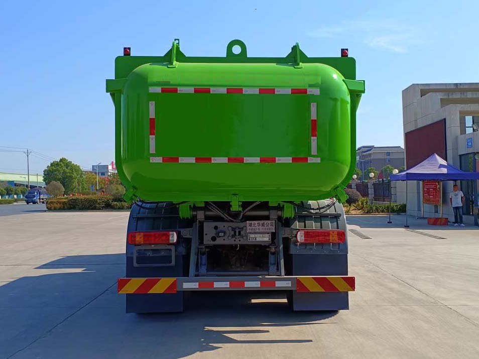 華威馳樂牌SGZ5250GWNZZ6TX污泥運輸車公告圖片