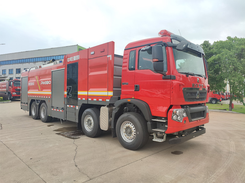 ZLF5371GXFPM180型泡沫消防车图片