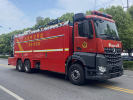 振翔牌MG5300TXFBP400/YDXZA泵浦消防车