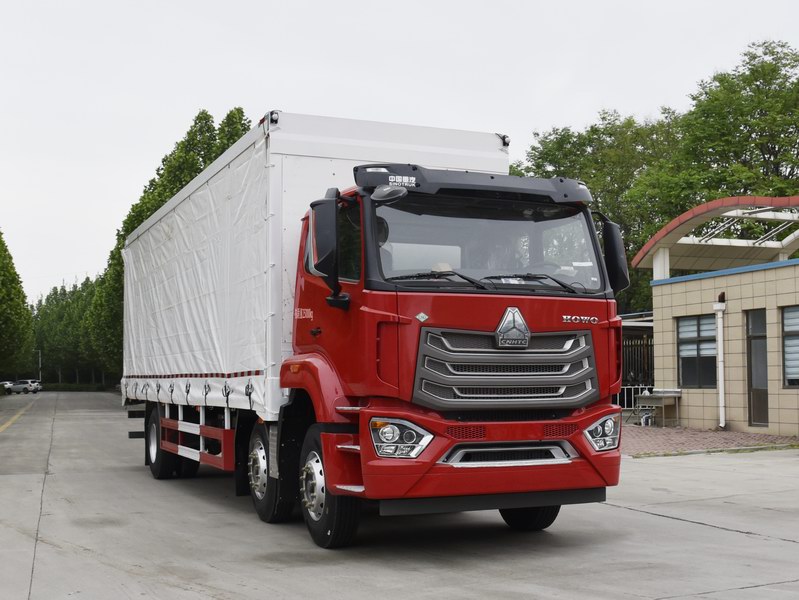 豪沃牌ZZ5257XXYN56CJF1L-1厢式运输车