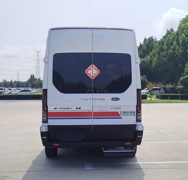 宇通牌ZK5046XJH16BEV纯电动救护车公告图片