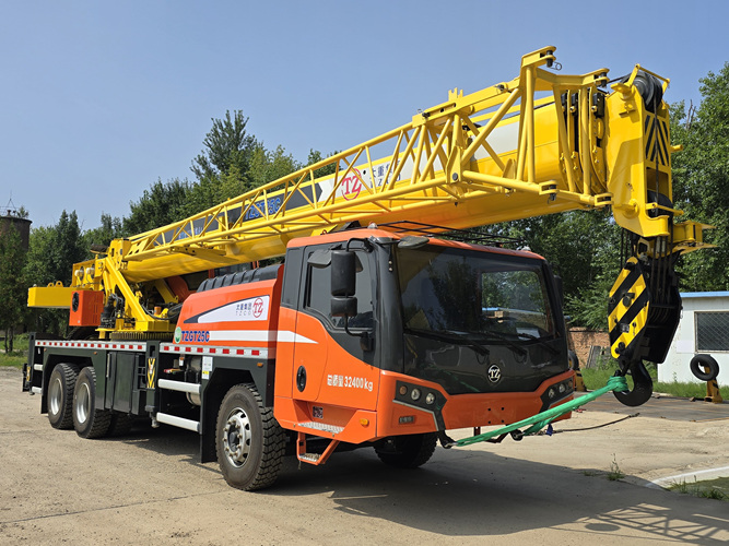 太原重工牌TZH5320JQZ25汽车起重机公告图片